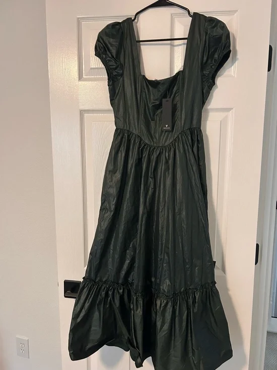 Lulu’s NWT Surely Chic Emerald Puff Sleeve Corset Midi Dress with Pockets - Picture 2 of 5